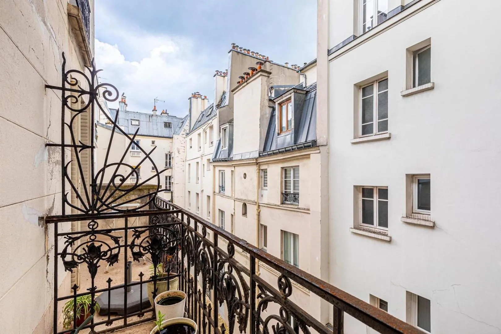 Guestready - Bel Apt. Dans Le 17Eme Paryż 0*,  Francja